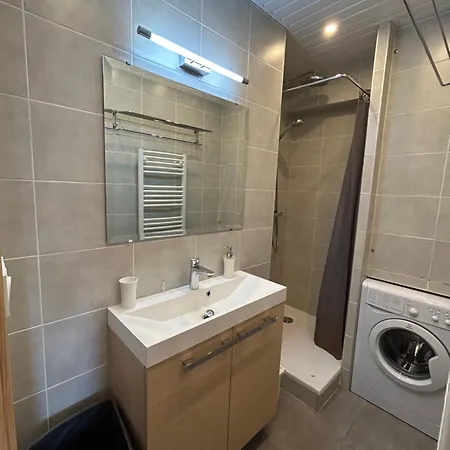 Apartment L Evidence, 4 A 5 Couchages, 1 Chambre, Cellier, Meuble De Tourisme 3 Etoiles, Vue Degagee, Parking Gratuit Chamrousse