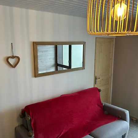 L Evidence, Chaleureux 4 A 5 Couchages, 1 Chambre, Cellier, Vue Degagee, Parking Gratuit *